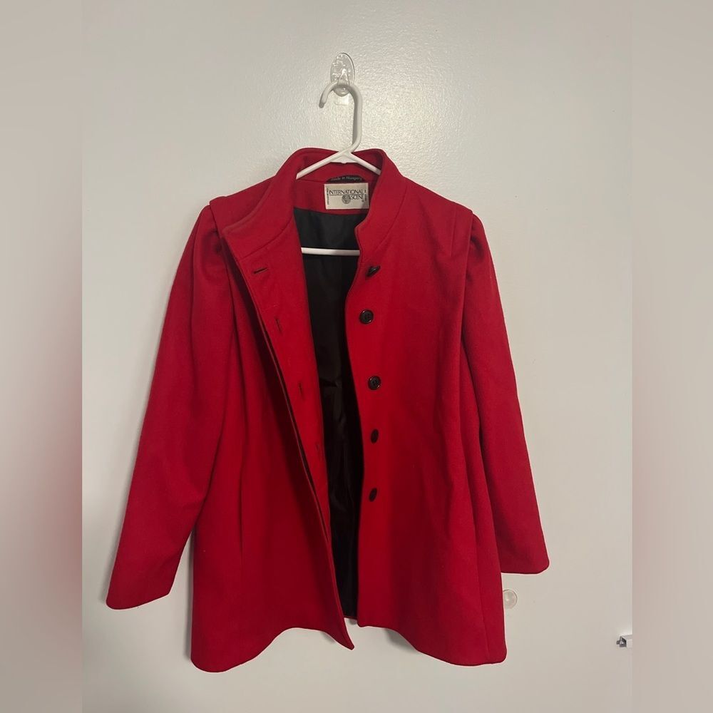 VTG International Scene Red Wool Coat Sz 9/10